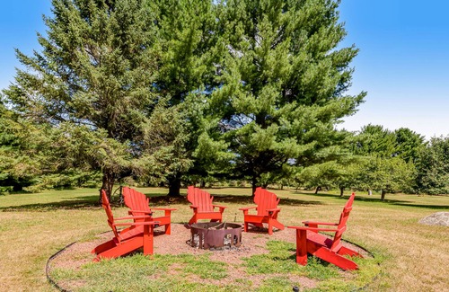 Oxford House | Lakefront home with deck, patio, dock, fire pit, kayak, & gas fireplace