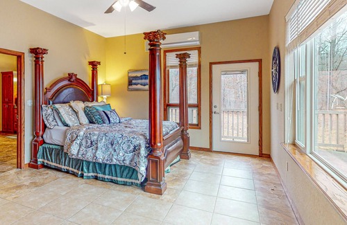 Rambo Riviera House | Lakefront home with hot tub, firepit, washer/dryer, kayaks, & hammocks
