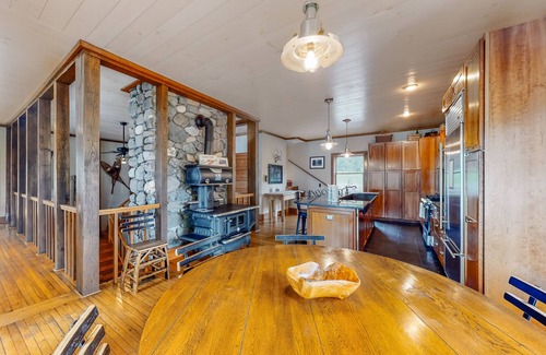 Greenville House | Lakefront home with outdoor firepit & private dock - near downtown