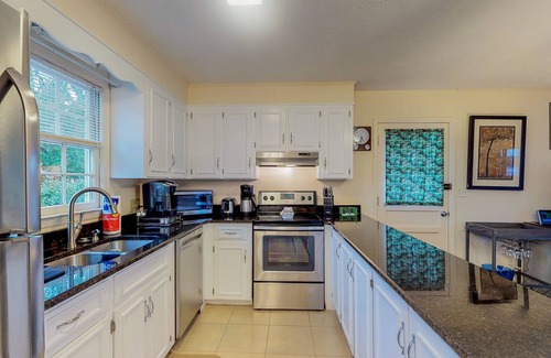 Leesville House | Lakefront home with WiFi, game room, dock, & firepit - dog-friendly