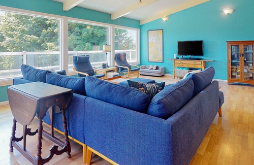Ferndale House | Lakefront home with water views, large yard, furnished deck, grill, & fireplace