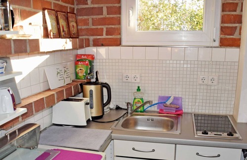 Seedorf Apartment | Lakefront house with lake view and boat access - cottage on the lake