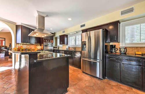 Nassau Bay House | Lakefront Houston House - 1 Mi to Space Center!