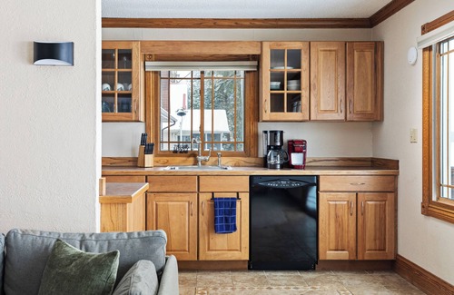 Lake House | Lakefront, Indoor Pool+Hot Tub, Sandy Beach+Dock+Kayak, Gameroom+Firepit