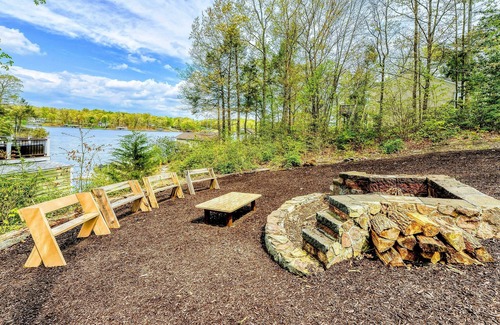 Mineral House | Lakefront Lake Anna Views, Boat Dock, Firepit, Deck