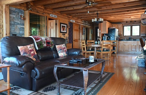 Bridgton Cabin | Lakefront Log Home 12 feet Away from Lake