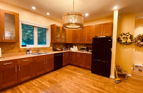 Georgian Bay Cottage | Lakefront Luxury Cottage on South Gibson Lake