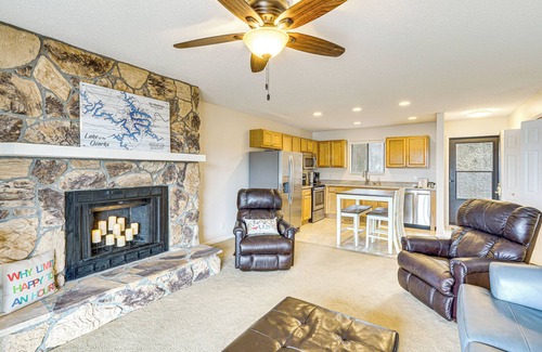 Osage Beach Condo | Lakefront Osage Beach Condo: Main Channel View!