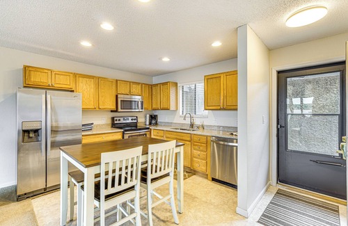 Osage Beach Condo | Lakefront Osage Beach Condo: Main Channel View!