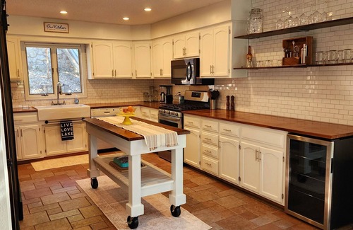 Cartwright Cove House | Lakefront pet-friendly home/private dock with boat slip and two place PWC lift.