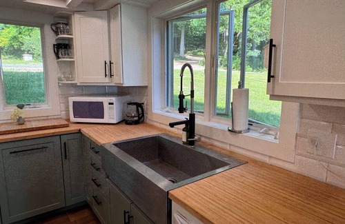 Schuyler Falls Cabin | Lakefront retreat in Willsboro - 6 bedrooms, 5 bathrooms