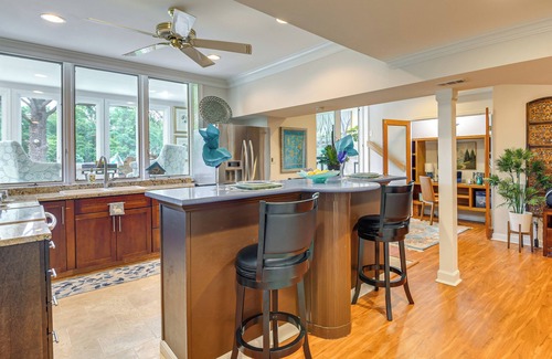 Columbia Apartment | Lakefront Retreat w/Sunroom & Patio!
