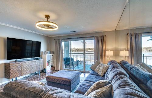 Osage Beach Apartment | Lakefront Retreat with Community Pool in Osage Beach
