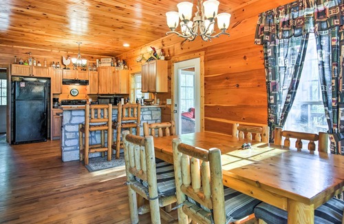 Fair Play Cabin | Lakefront South Carolina Abode w/Deck & Boat Dock