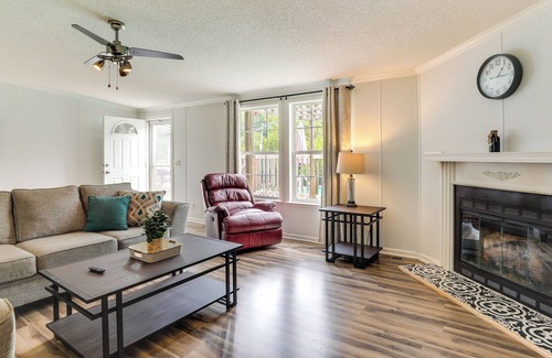 Summerton House | Lakefront Summerton Getaway w/ Boat Dock + Pool!