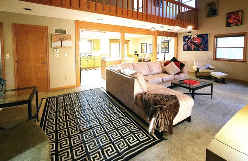 Howard House | Lakefront Sunset Family Chateau Perfect Fall or Winter Getaway!