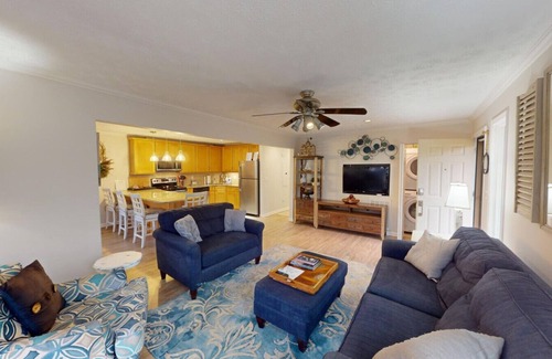 Sloans Valley House | Lakefront Woodson Bend 97-1