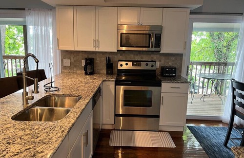 Lake of the Ozarks House | Lakefront10mm/great view/boat jetski option/