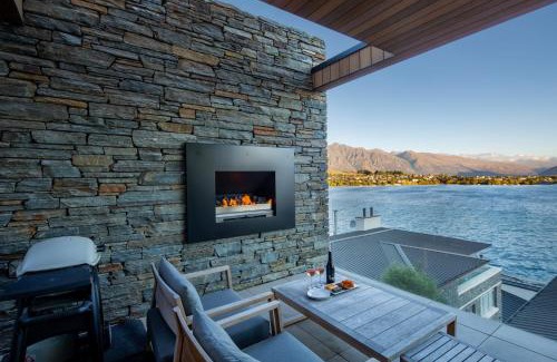 Queenstown Villa | Lakehouse 4- Free Parking- Walk To Town- Air Con