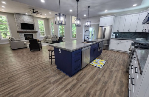Cadiz House | Lakehouse on Lake Barkley