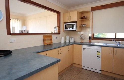Lake Cathie House | Lakehouse on Oxley - lake, ocean, playground across road