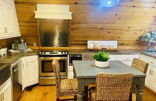 Piney House | Lakehouse with 3 Decks, 2 Covered Boat Slips & Swim Dock!