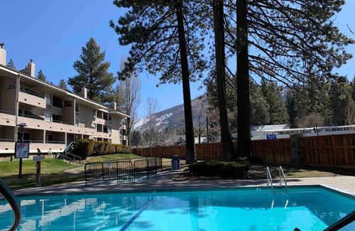 South Lake Tahoe Apartment | Lakeland Village - Lake Tahoe