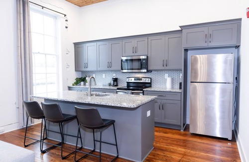 Cartersville Apartment | Lakepoint View Cartersville Loft 7