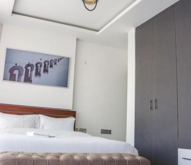 Central Province Apartment | LAKERS HOMEs