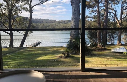 Lake Conjola House | Lakes Edge at Lake Conjola