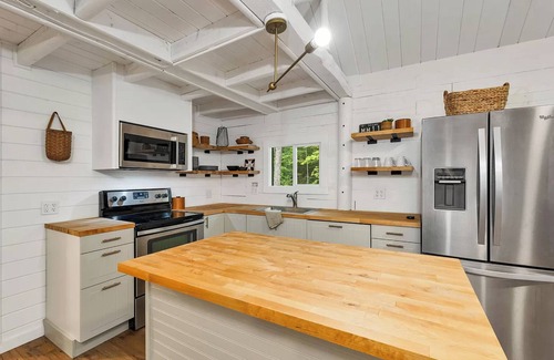 Woodsville Cabin | Lakes, Lifts, Leaves & Leisure; Haverhill New Hampshire
