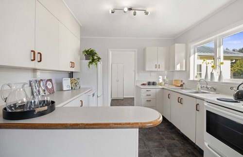 Lynmore House | Lakes or Redwood Forest.you choose