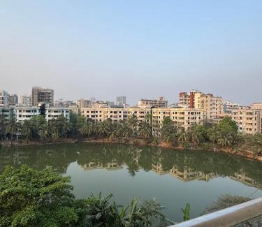 Dhaka Apartment | Lakeshore Enclave - BANANI