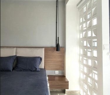 Yen Phu Apartment | Lakesi Stay