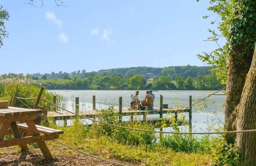 Nunney RV Rental | Lakeside Bell Tent - Canvas Studio at Marston Park