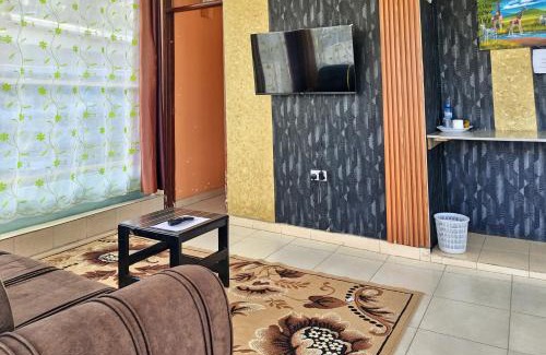 Naivasha Resort | Lakeside Boffar Cabins