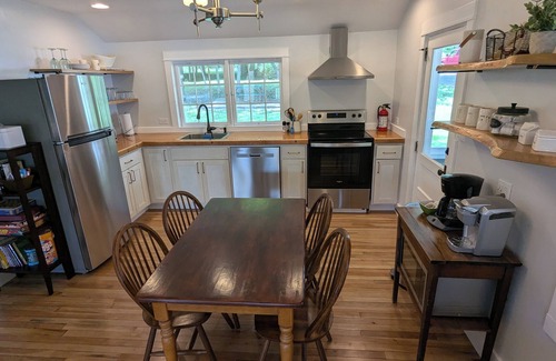 Cooperstown - Otsego Lake Cottage | Lakeside Cottage in Cooperstown