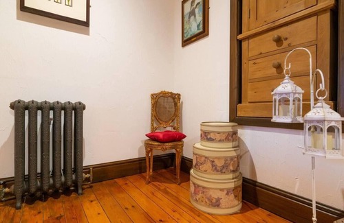 Endon Cottage | Lakeside Escape, stone countryside cottage