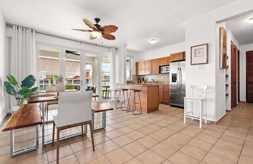 Candelero Abajo Apartment | Lakeside Escape | Stylish Unit with BBQ and Pool
