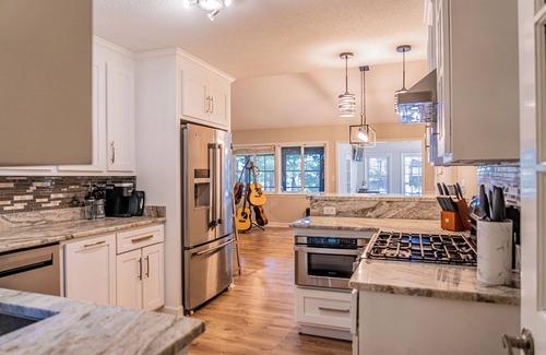 Vass House | Lakeside Golf & Getaway! A 4 Bedroom 2,000 Sq. Ft. Home that sleeps 10