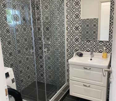Balatonszarszo House | Lakeside Home Apartman