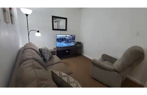 Stendal Cottage | Lakeside Home near Santa Claus & Holiday World