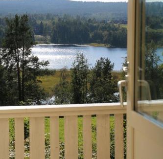 Ramvik House | Lakeside House, Storstugan