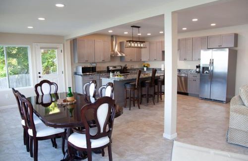 Geneva House | Lakeside Landing Dock Fire Pit and Boat Rental