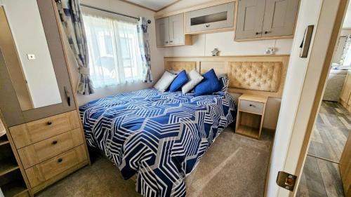 Tattershall House | Lakeside Lodge - Jet Ski Lake