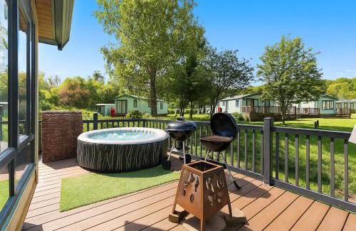 Earle House | Lakeside Lodge - North East Escapes