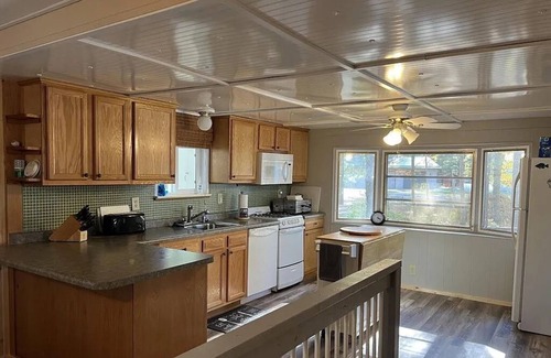 Shell Lake Cabin | LAKESIDE LOOKOUT: Experience stunning views, Endless Shorline, Family Retreat.
