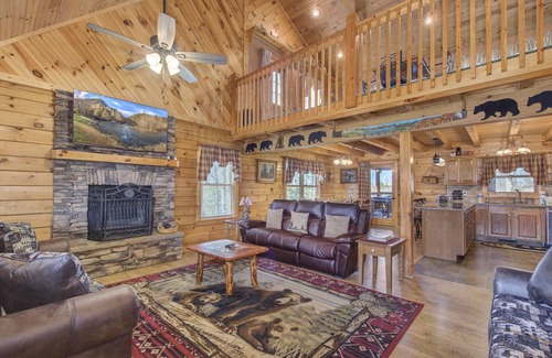 Dandridge Cabin | Lakeside Rest