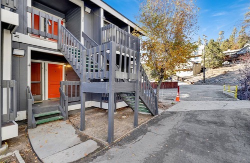 Boulder Bay Condo | Lakeside Retreat #2365