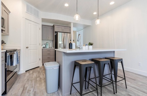Garden City Villa | Lakeside Retreat-boat Pk 3br3ba